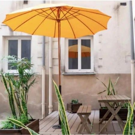 Appartamento Havre de paix- hyper centre 2/4 pers avec terrasse privée Nantes Esterno foto