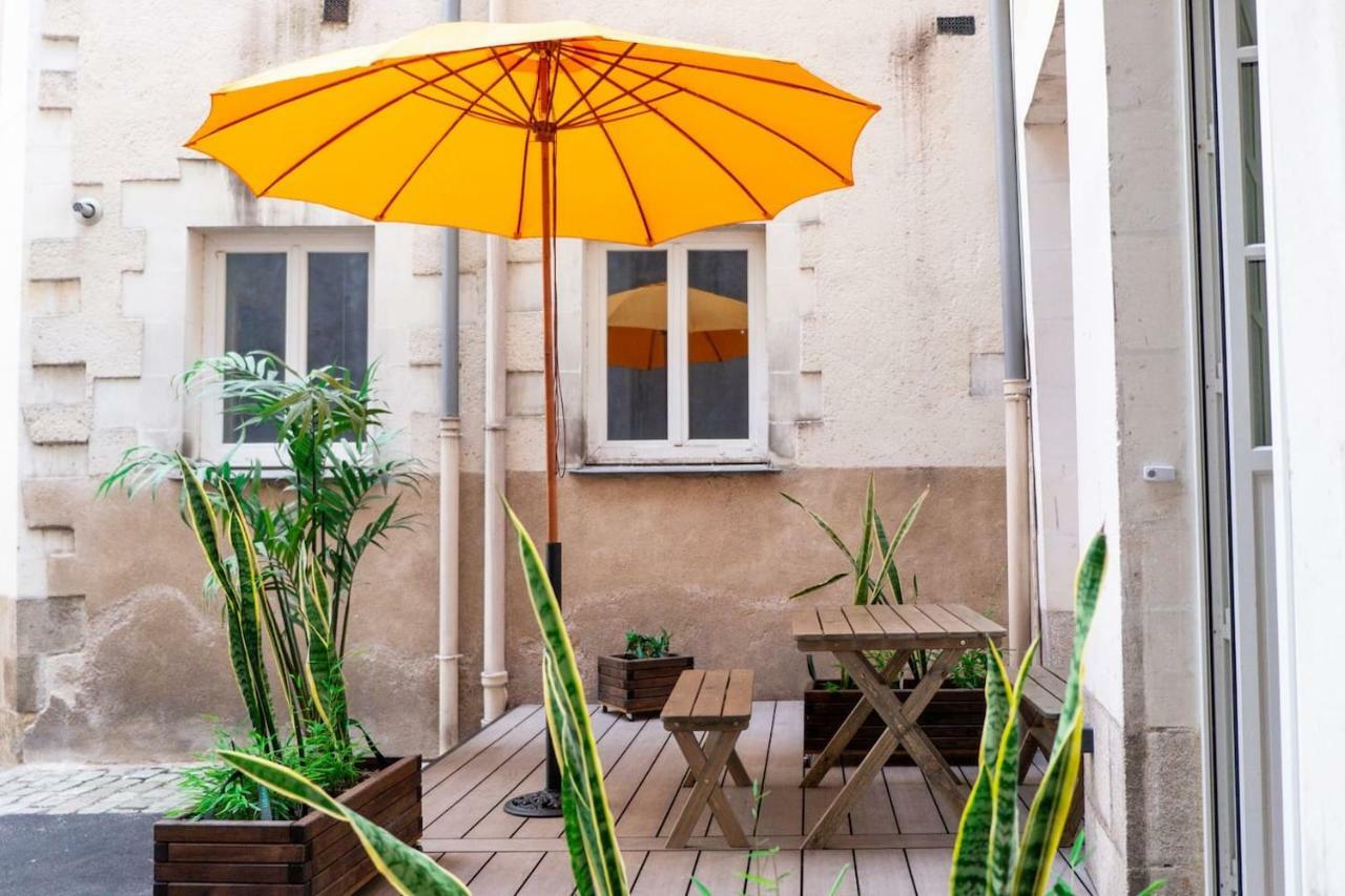 Appartamento Havre de paix- hyper centre 2/4 pers avec terrasse privée Nantes Esterno foto